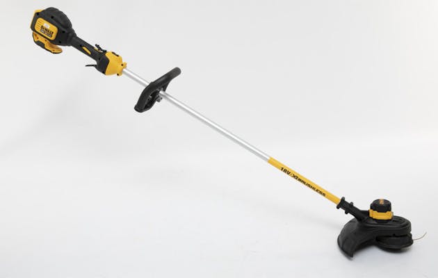 DeWALT 18V Line Trimmer DCM561PBS-XE with 5.0Ah battery DCB184-XE and charger DCB115-XE