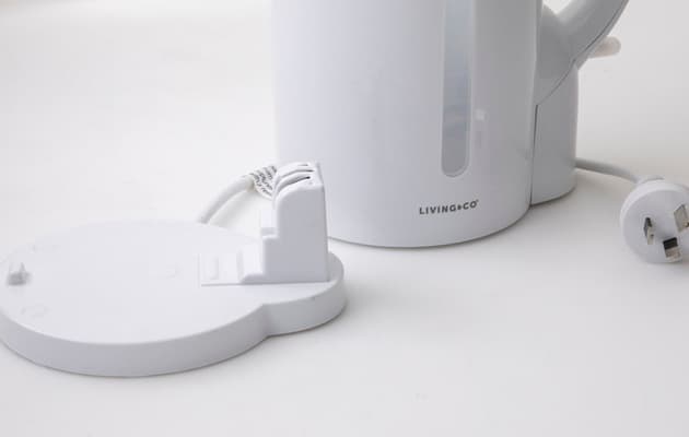 Living & Co 1.7L White Kettle LKT17WT 9400994442229