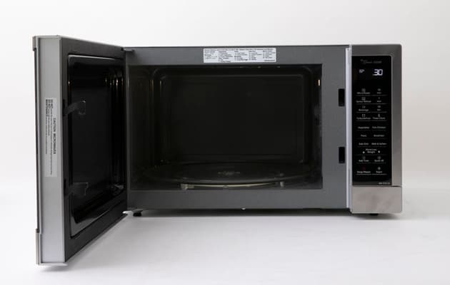 Panasonic NN-ST67JSQPQ