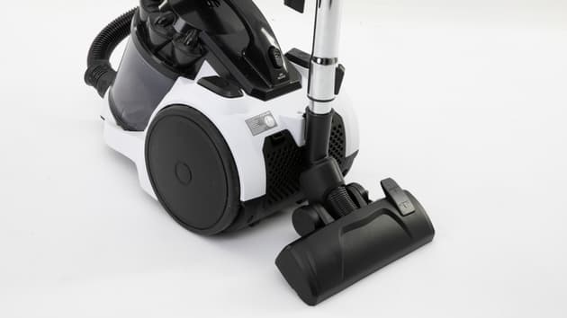 Titan 2000 Bagless Vacuum Cleaner