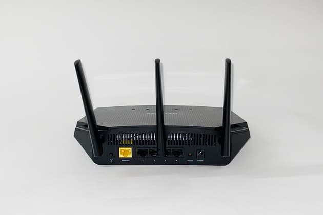 Netgear RAX10