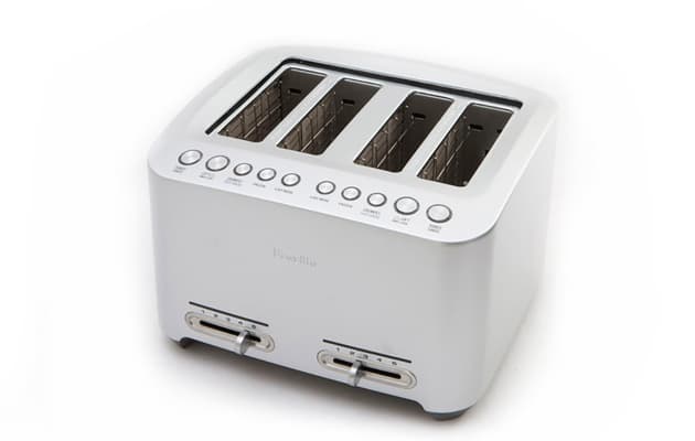 Breville the Smart Toast 4 Slice BTA845BSS