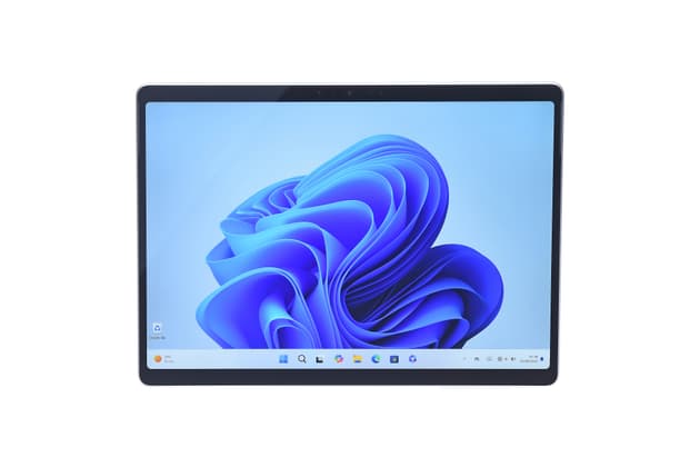 Microsoft Surface Pro 11 Snapdragon X Plus