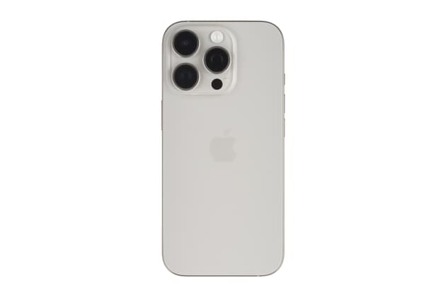 Apple iPhone 16 Pro