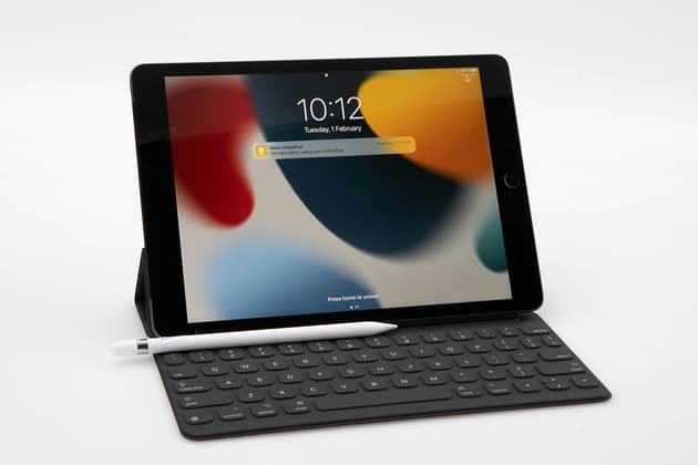 Apple iPad 9th Gen (A2604)
