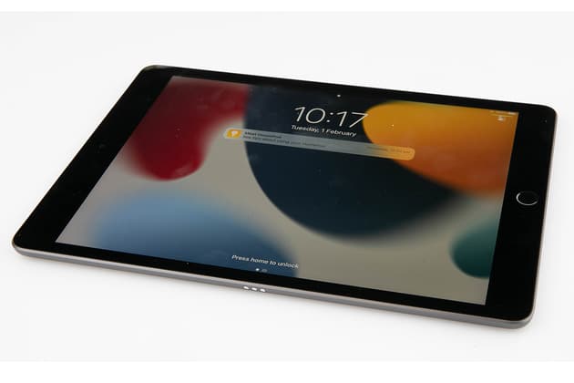 Apple iPad 9th Gen (A2604)