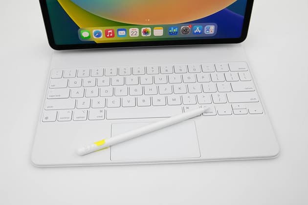 Apple iPad Pro 12.9-inch (6th Gen)