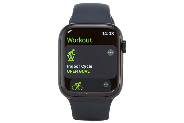 Apple Watch Series 7 (45mm)