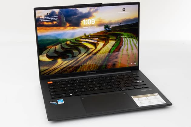 Asus Vivobook S14 (K5404)