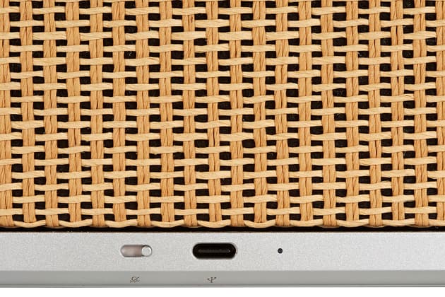 Bang & Olufsen (B&O) Beosound A5 (Nordic Weave)