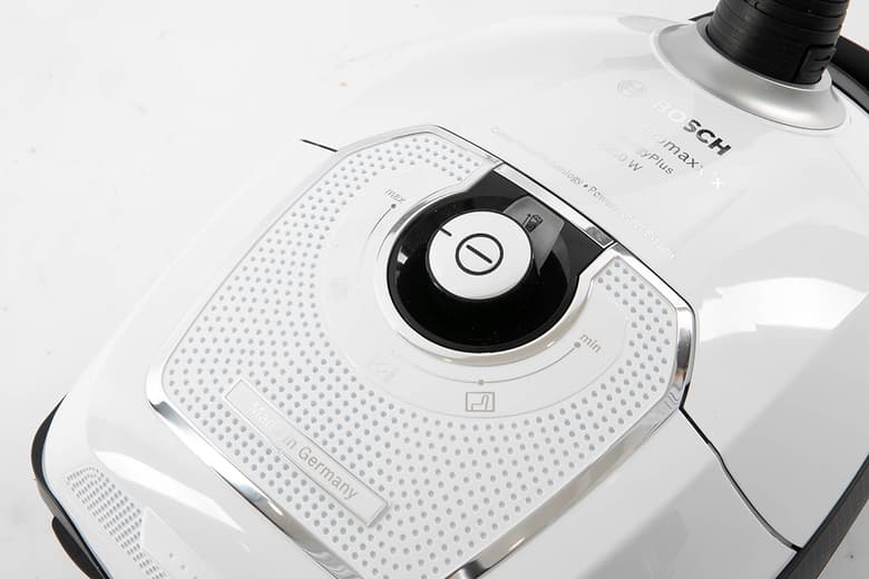 Bosch Ergomaxx'x BGL72234AU Standard vacuum cleaners Consumer NZ