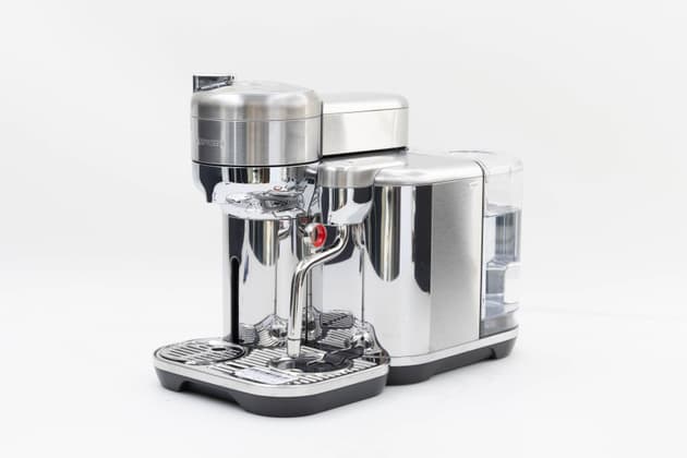 Breville Nespresso the Vertuo Creatista BVE850