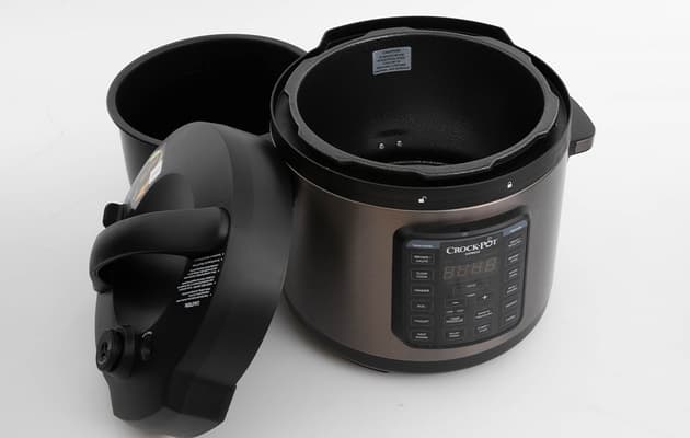 Crock-Pot Express Easy Release Multi-Cooker CPE210