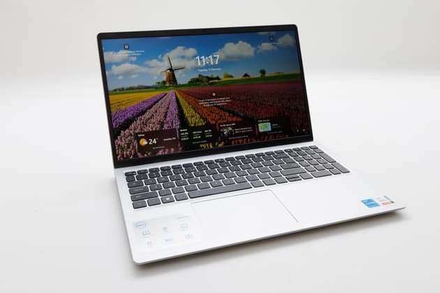 Dell Inspiron 15 3000 (3530) laptop.