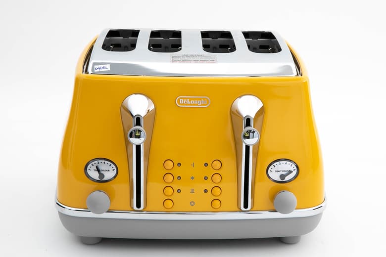 DeLonghi Icona Capitals 4 Slice Toaster CTOC4003 Toasters Consumer NZ