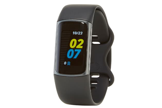 Fitbit Charge 5