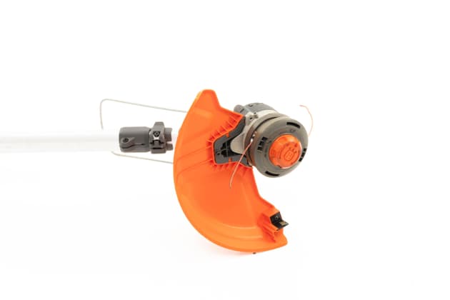 Husqvarna 36V Line Trimmer Kit 2.0Ah 215iL