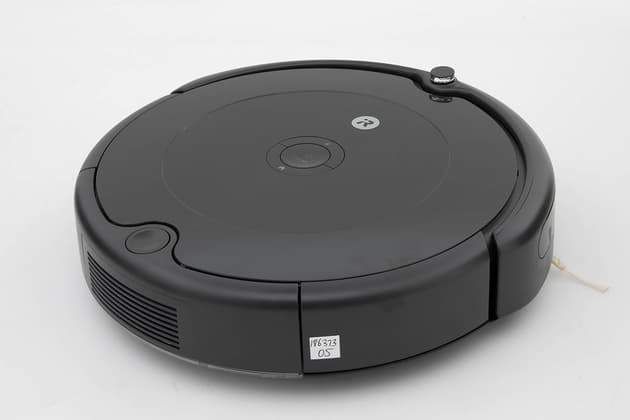 iRobot Roomba 692