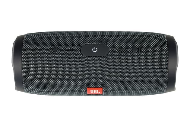 JBL Charge Essential