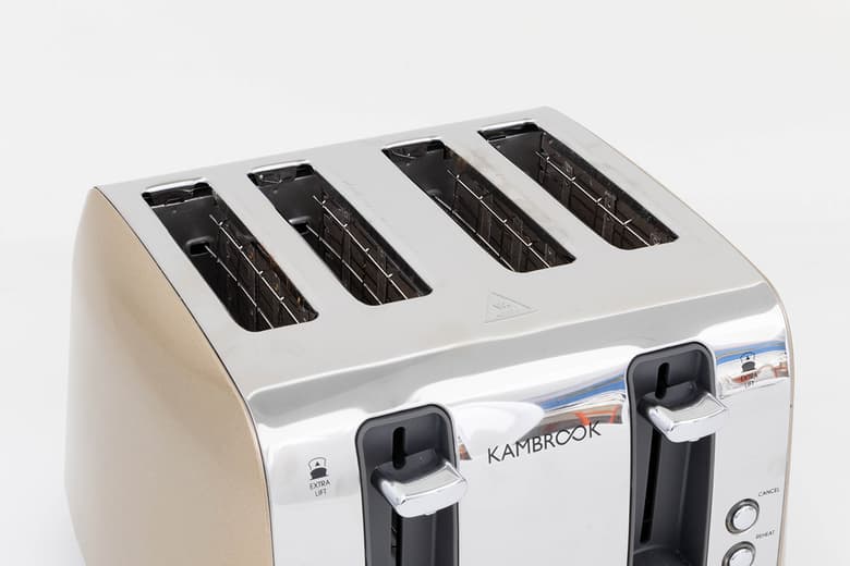 Kambrook Deluxe 4 Slice Toaster Champagne KTA480CMP Toasters