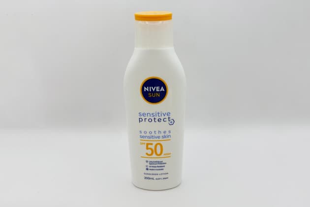 Nivea Sun Sensitive Protect SPF50