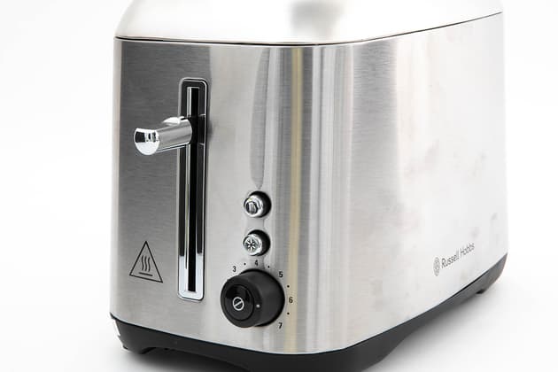 Russell Hobbs Carlton 2 Slice Toaster RHT82BRU