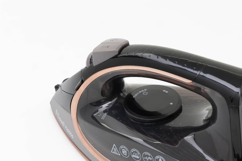 Russell Hobbs Freedom Cordless Iron RHC580 Irons and steam stations