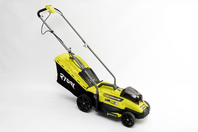 Ryobi 18V One+ 33cm 4.0Ah Cordless Lawn Mower Kit RLM18X33S40