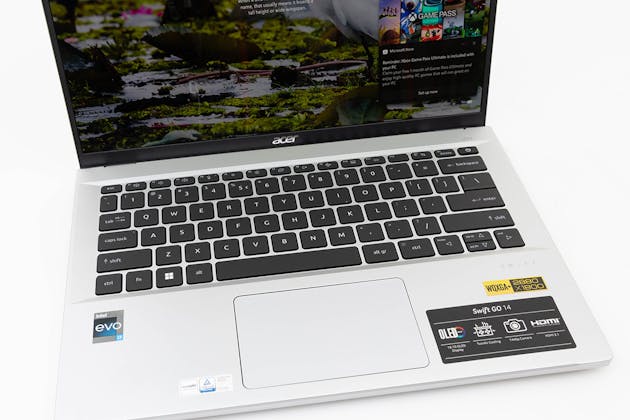 Acer Swift Go 14 (SFG14-71-784X)