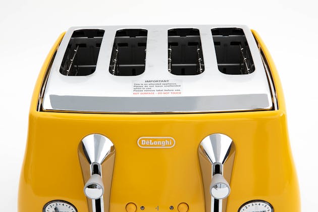 DeLonghi Icona Capitals 4 Slice Toaster CTOC4003